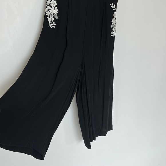 Ever New | Emily Culotte Jumpsuit - Picture 7 of 9